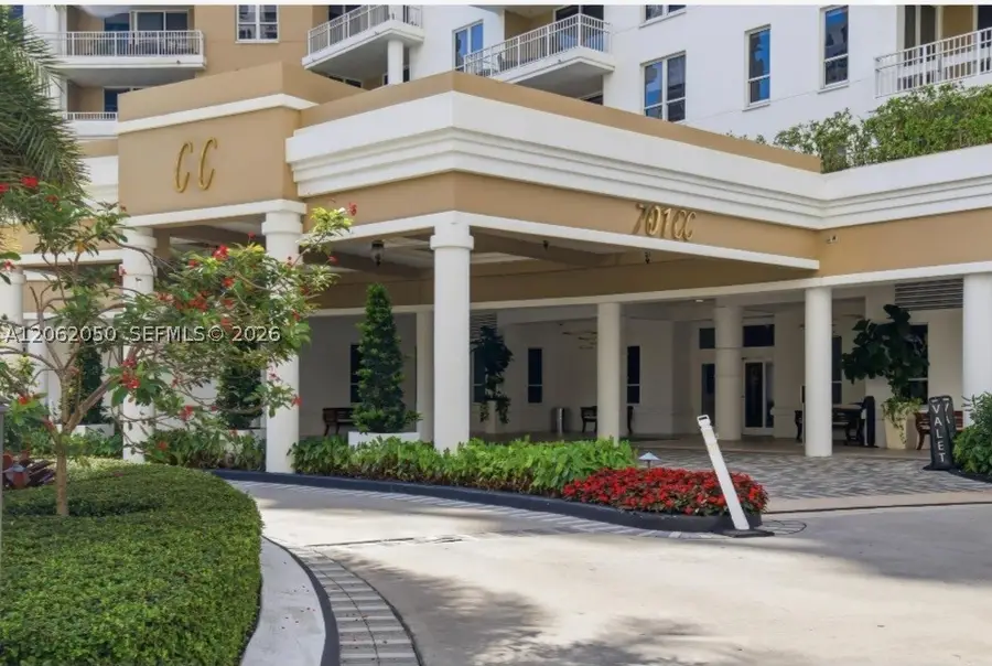 Address Withheld By Seller, Miami, FL 33131 - #2