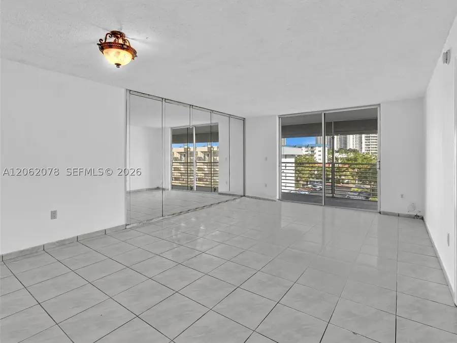 3849 NE 169th St #405, North Miami Beach, FL 33160 - #2