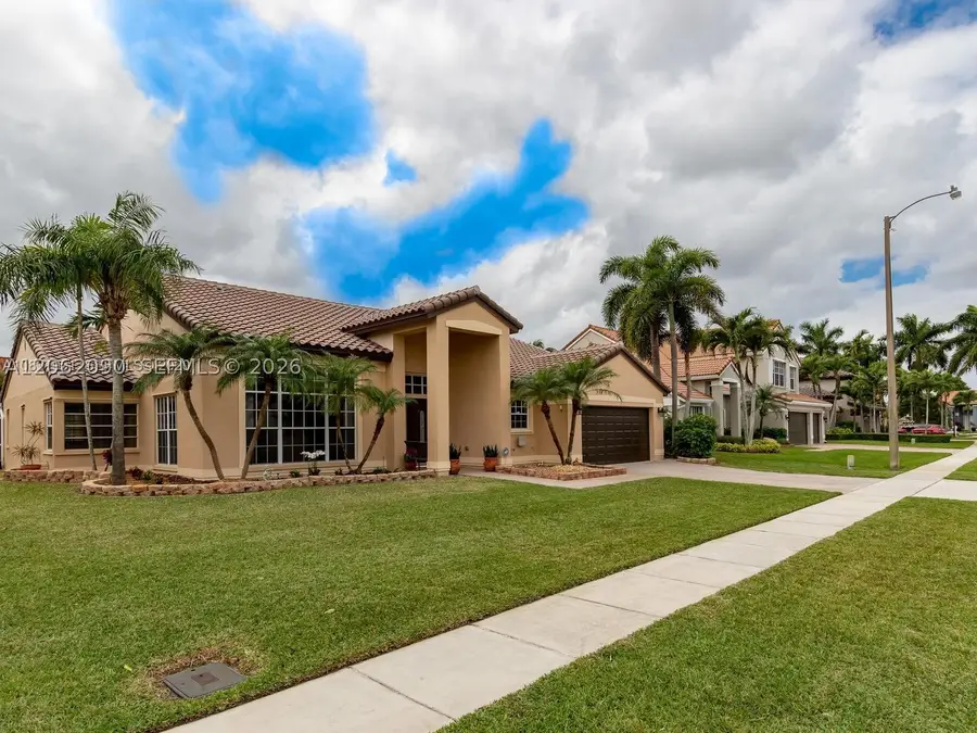 19334 NW 12th St, Pembroke Pines, FL 33029 - #2