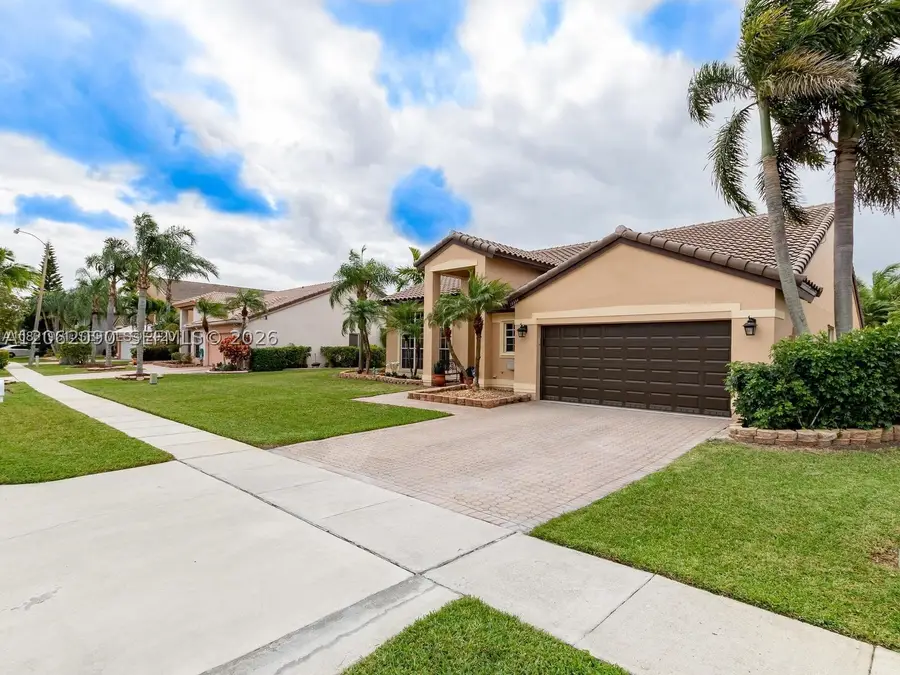 19334 NW 12th St, Pembroke Pines, FL 33029 - #3
