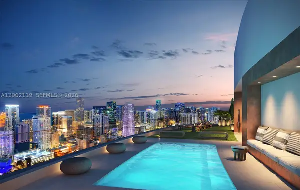 225 N Miami Ave #2912, Miami, FL 33128