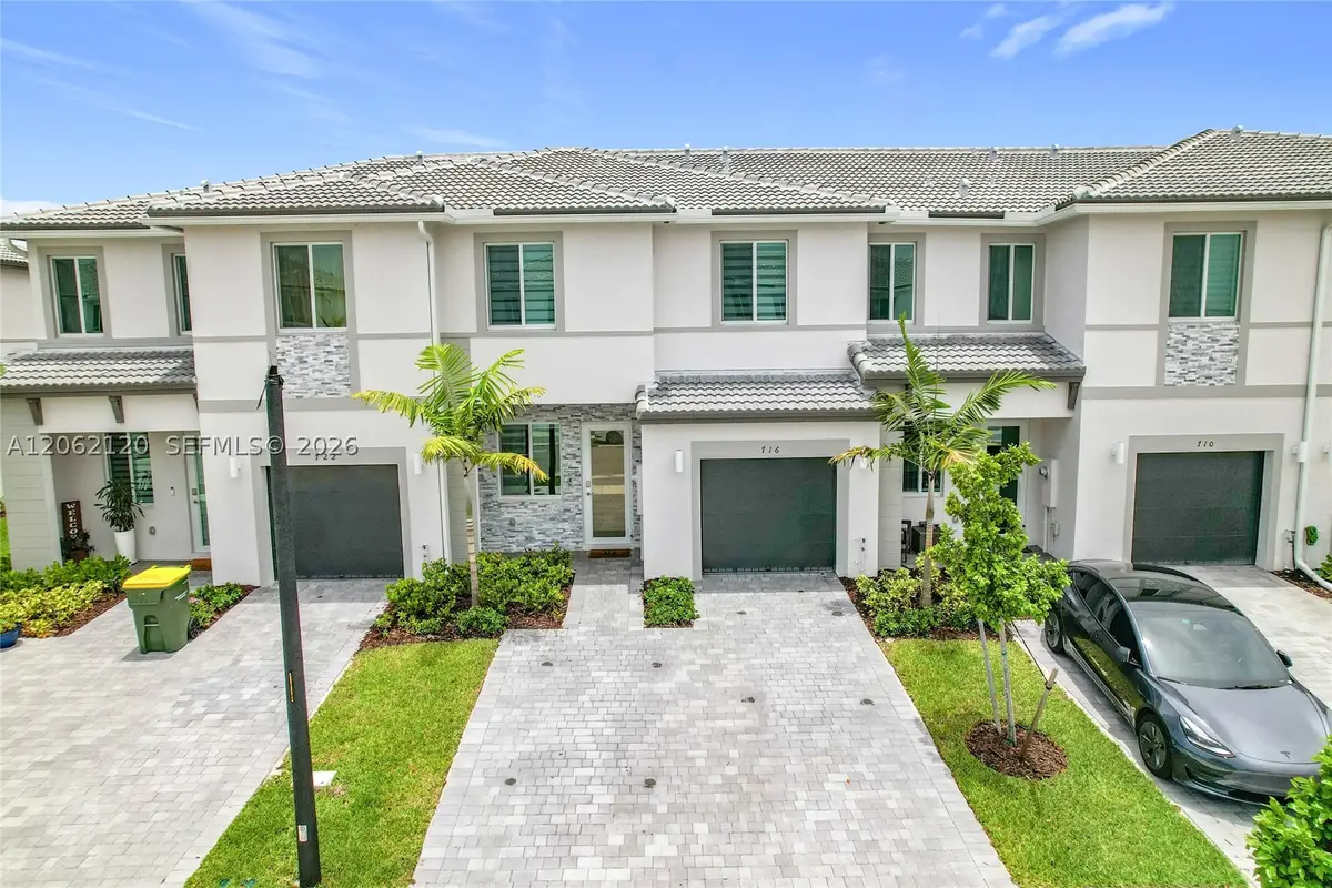 716 SE 14th St, Homestead, FL 33034 - #1