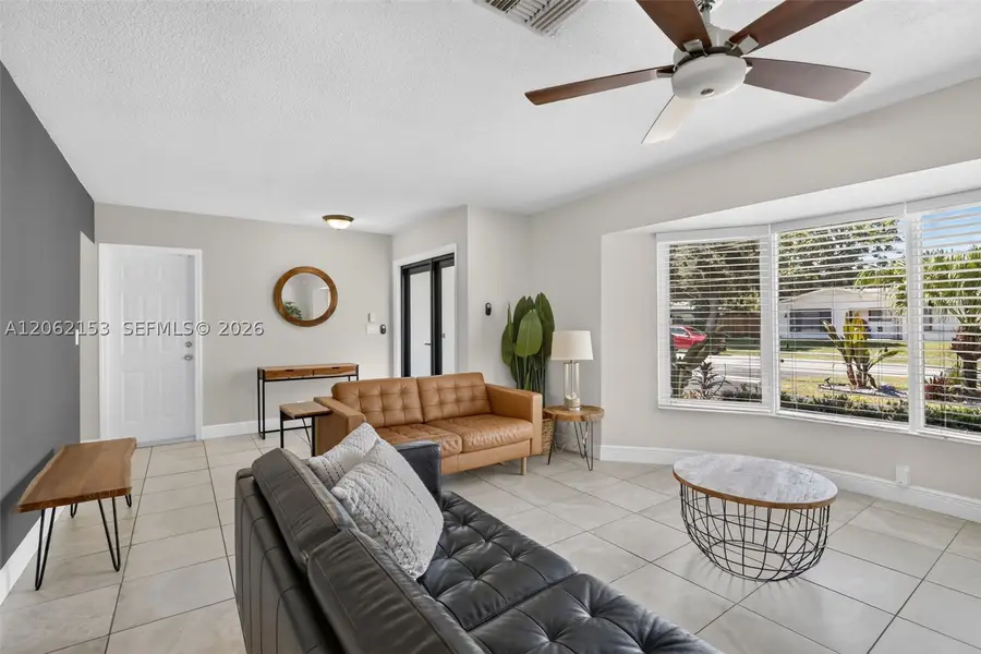 5602 SW 1st St, Plantation, FL 33317 - #3