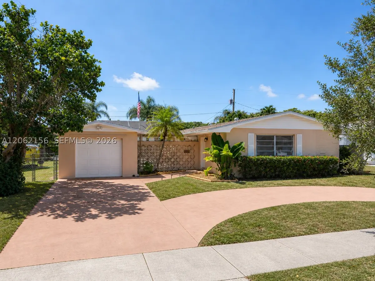 8740 SW 191st St, Cutler Bay, FL 33157 - #1