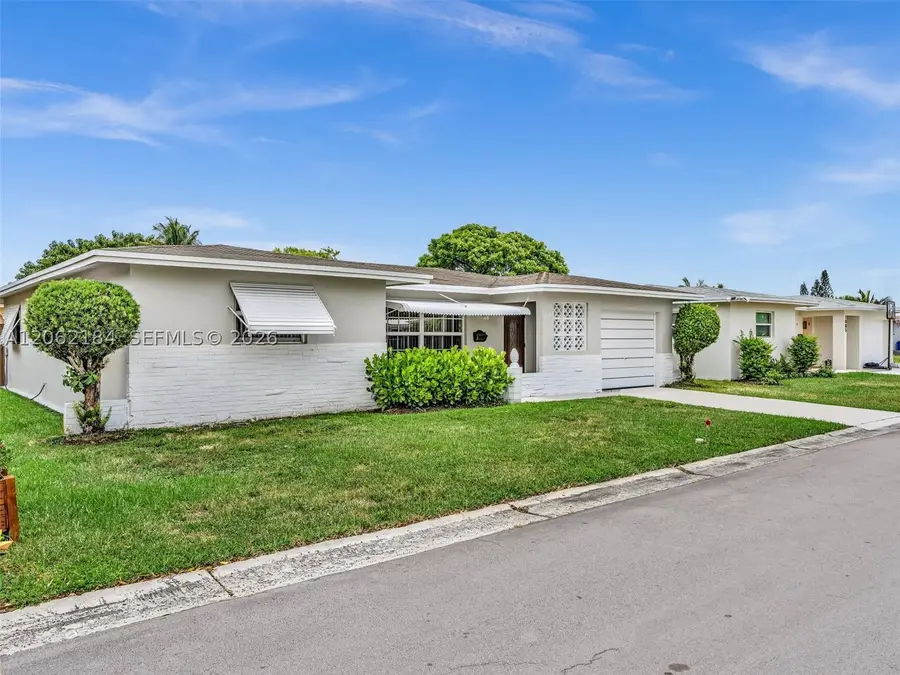 1065 NW 68th Ter, Margate, FL 33063 - #3
