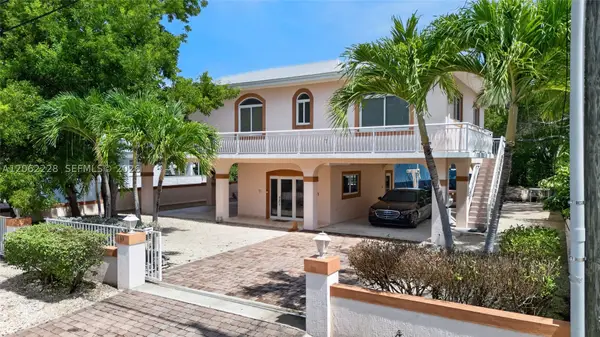 123 Peace Ave, Tavernier, FL 33070