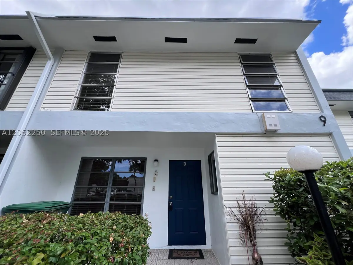 2750 N 34th Ave #9D, Hollywood, FL 33021 - #1