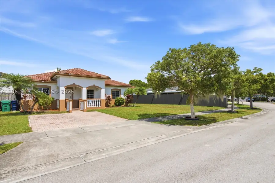 22470 SW 103rd Ave, Cutler Bay, FL 33190 - #3