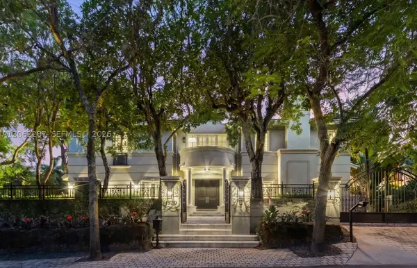 3460 S Moorings Way, Miami, FL 33133
