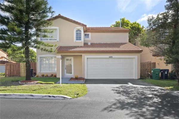 10953 SW 151st Pl, Miami, FL 33196
