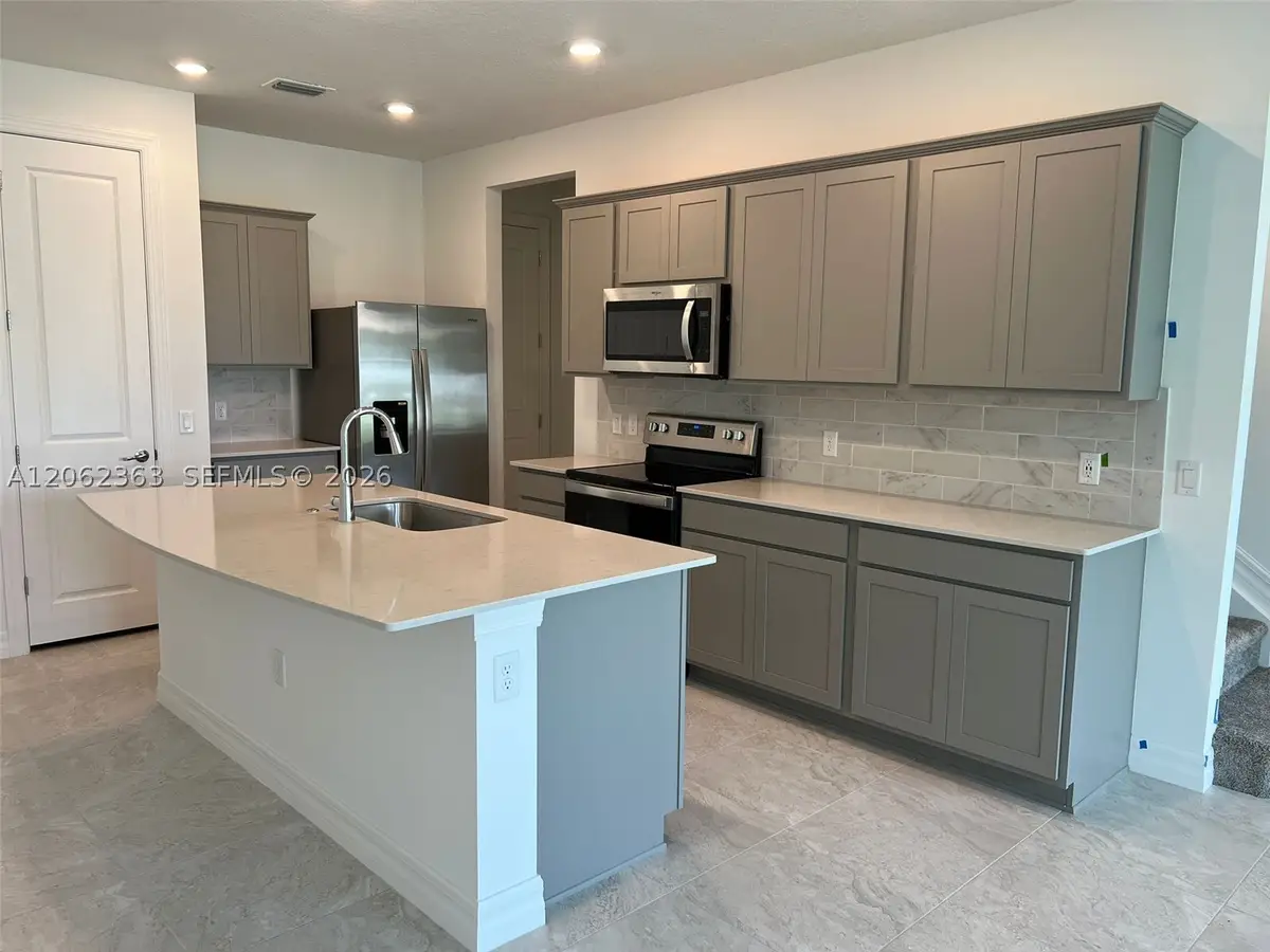 6121 Rancho Ln, Lake Worth, FL 33415 - #1