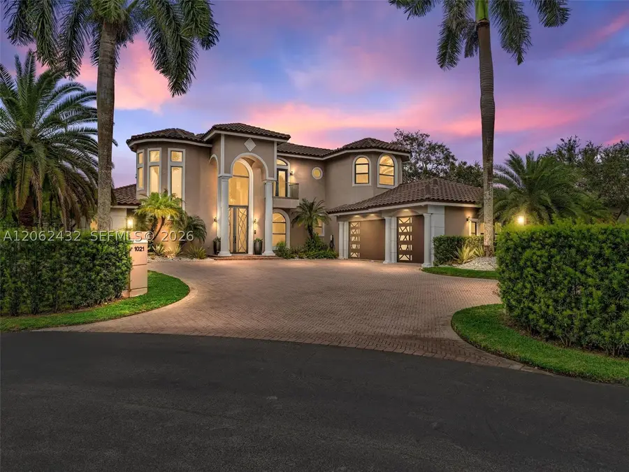 1021 NW 115th Ave, Plantation, FL 33323 - #2