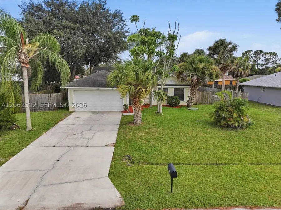 1262 SW Lawndale Ave, Port Saint Lucie, FL 34953 - #3