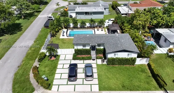2401 SW 83rd Ave, Miami, FL 33155