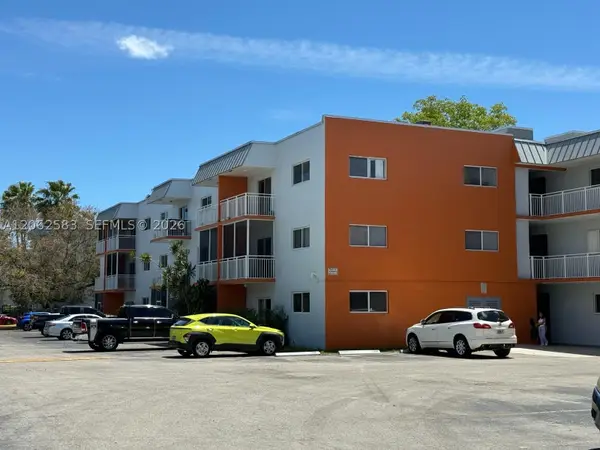 11311 SW 200th St #311-D, Miami, FL 33157