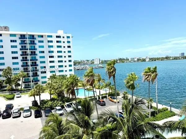 7501 E Treasure Dr #5H, North Bay Village, FL 33141
