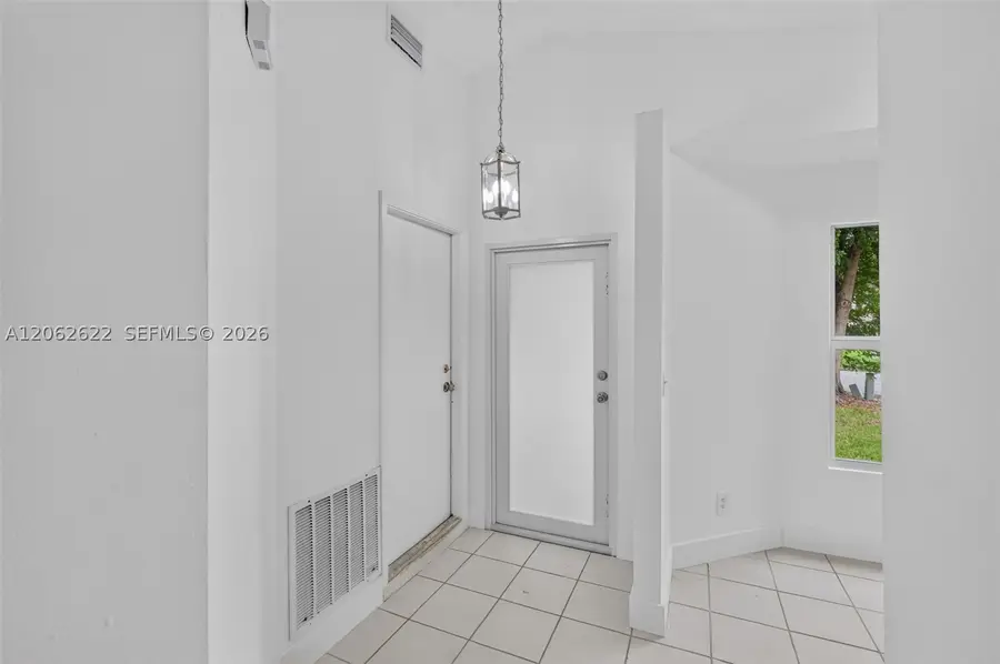 792 SW 9th St, Florida City, FL 33034 - #3