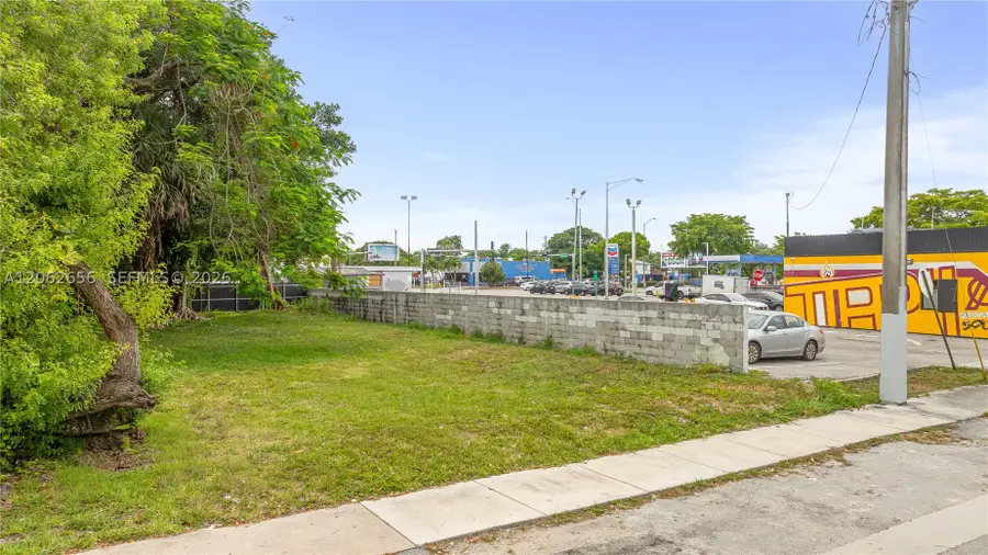1618 NW 55th St, Miami, FL 33142 - #2