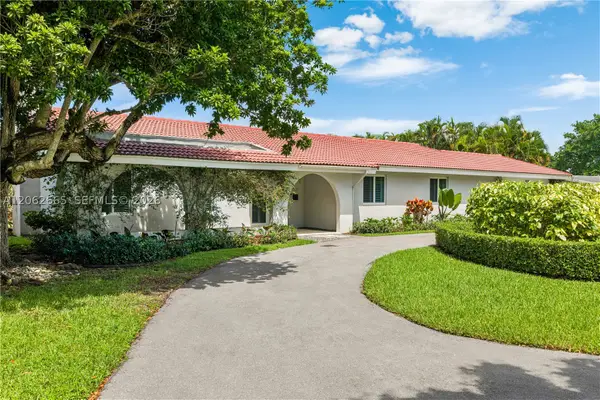 14270 SW 74th Ct, Palmetto Bay, FL 33158