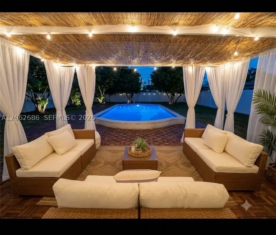 1415 Garfield St, Hollywood, FL 33020 - #2