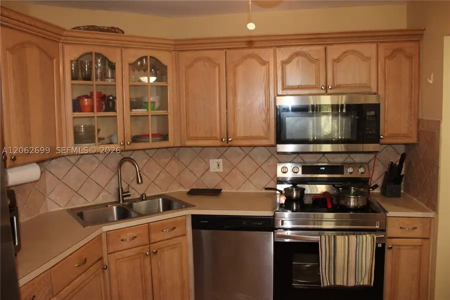 6301 N Fall Circle Dr #410, Lauderhill, FL 33319 - #2