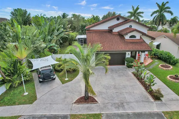426 SE 5th St, Dania Beach, FL 33004