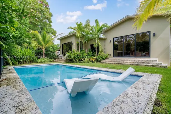2434 SW 19th St, Miami, FL 33145
