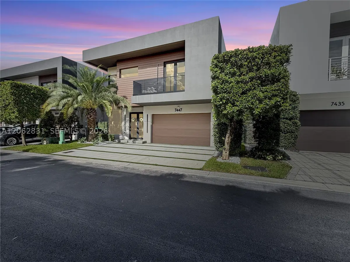 7447 NW 97th Ct, Doral, FL 33178 - #1