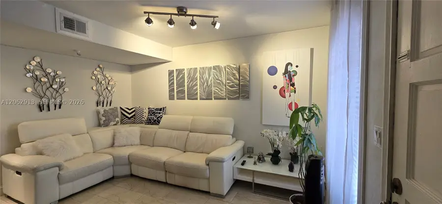 1345 W 41st St #6, Hialeah, FL 33012 - #2