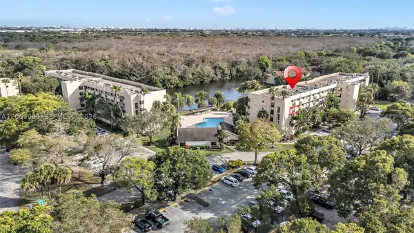 2900 NW 42nd Ave #A402, Coconut Creek, FL 33066