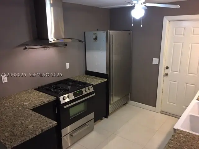 7521 NW 23rd St, Sunrise, FL 33313 - #3
