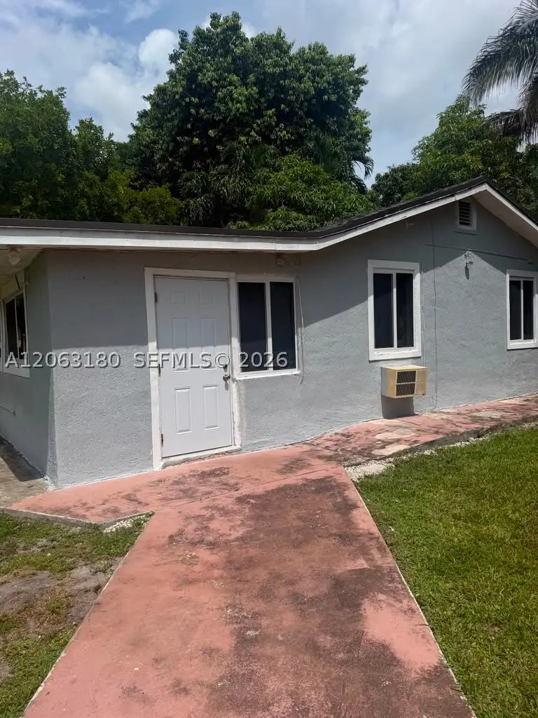 1289 NE 146th St, Miami, FL 33161 - #1