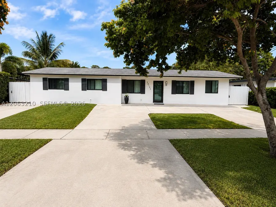 18150 NW 82nd Ave, Hialeah, FL 33015 - #2
