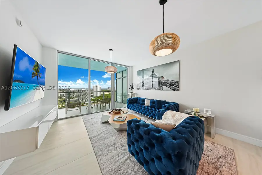 2411 Laguna Circle #2010, Miami, FL 33181 - #3
