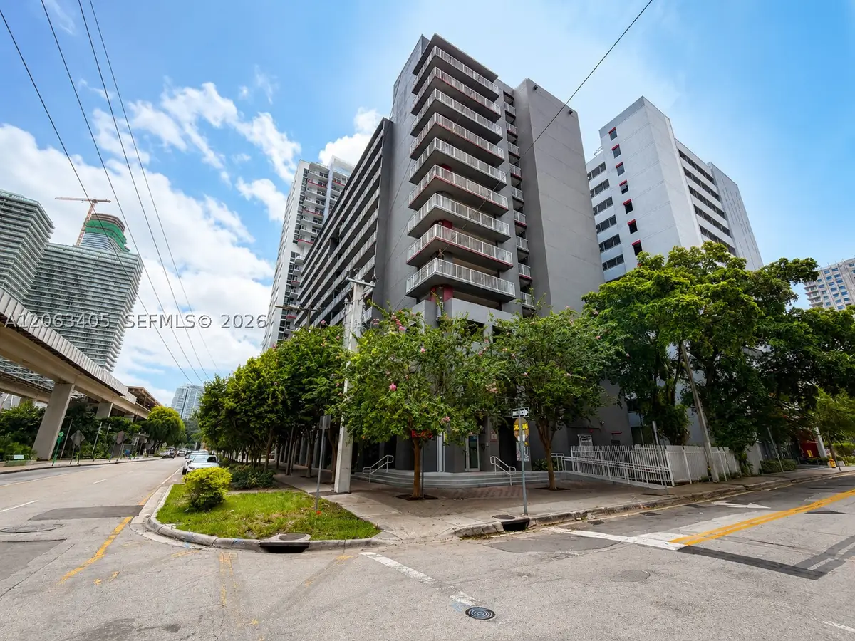 104 SW 9th St #1403, Miami, FL 33130 - #1