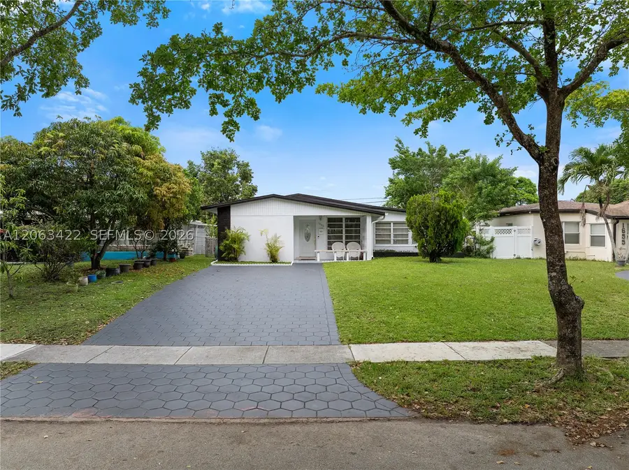 1645 NE 169th St, North Miami Beach, FL 33162 - #3