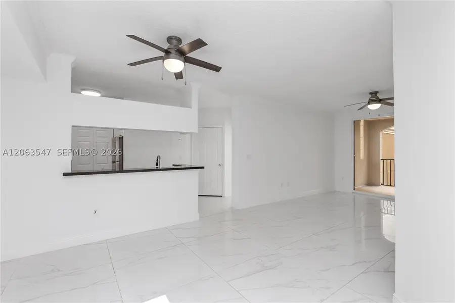 17100 N Bay Rd #1210, Sunny Isles Beach, FL 33160 - #3