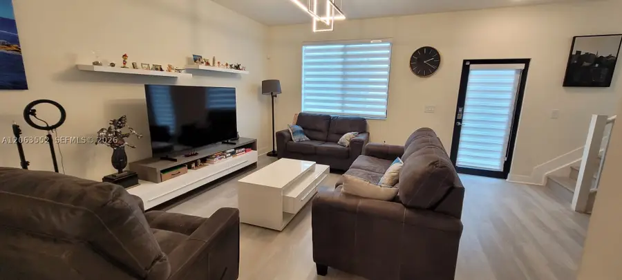 4682 NW 83rd Ave, Doral, FL 33166 - #3