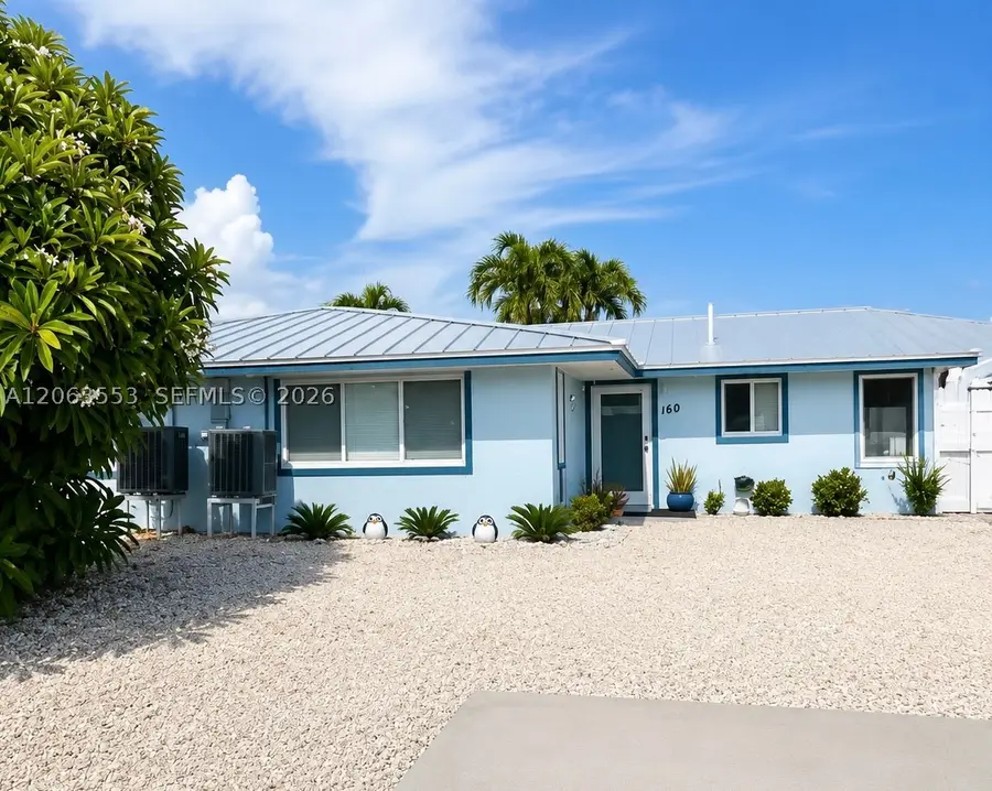 160 10th St, Key Colony Beach, FL 33051 - #2
