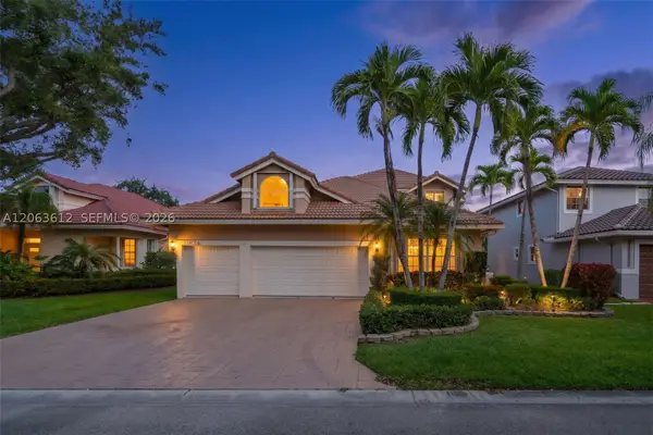 11834 Highland Pl, Coral Springs, FL 33071