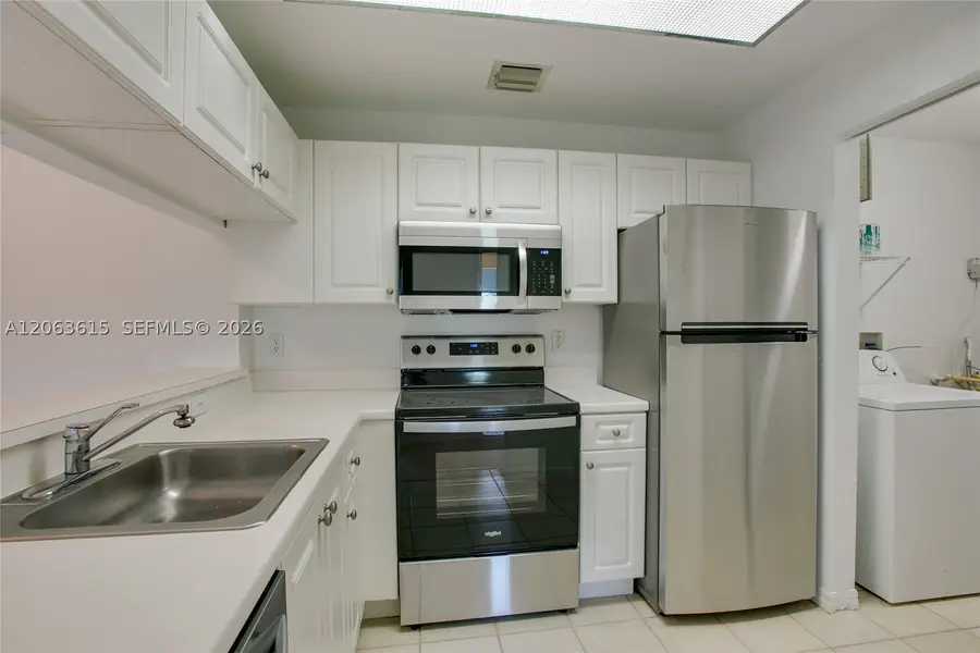 2813 Grande Pkwy #301, Palm Beach Gardens, FL 33410 - #3
