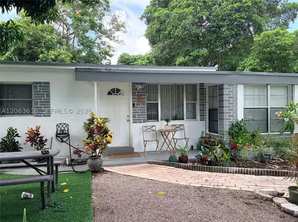 1448 NE 27th St, Pompano Beach, FL 33064