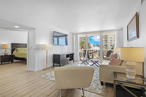 5700 Collins Ave #4C, Miami Beach, FL 33140
