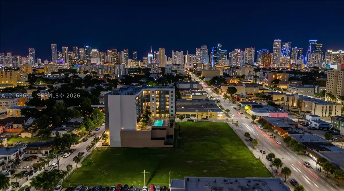 1110 NW 1st St #607, Miami, FL 33128 - #1