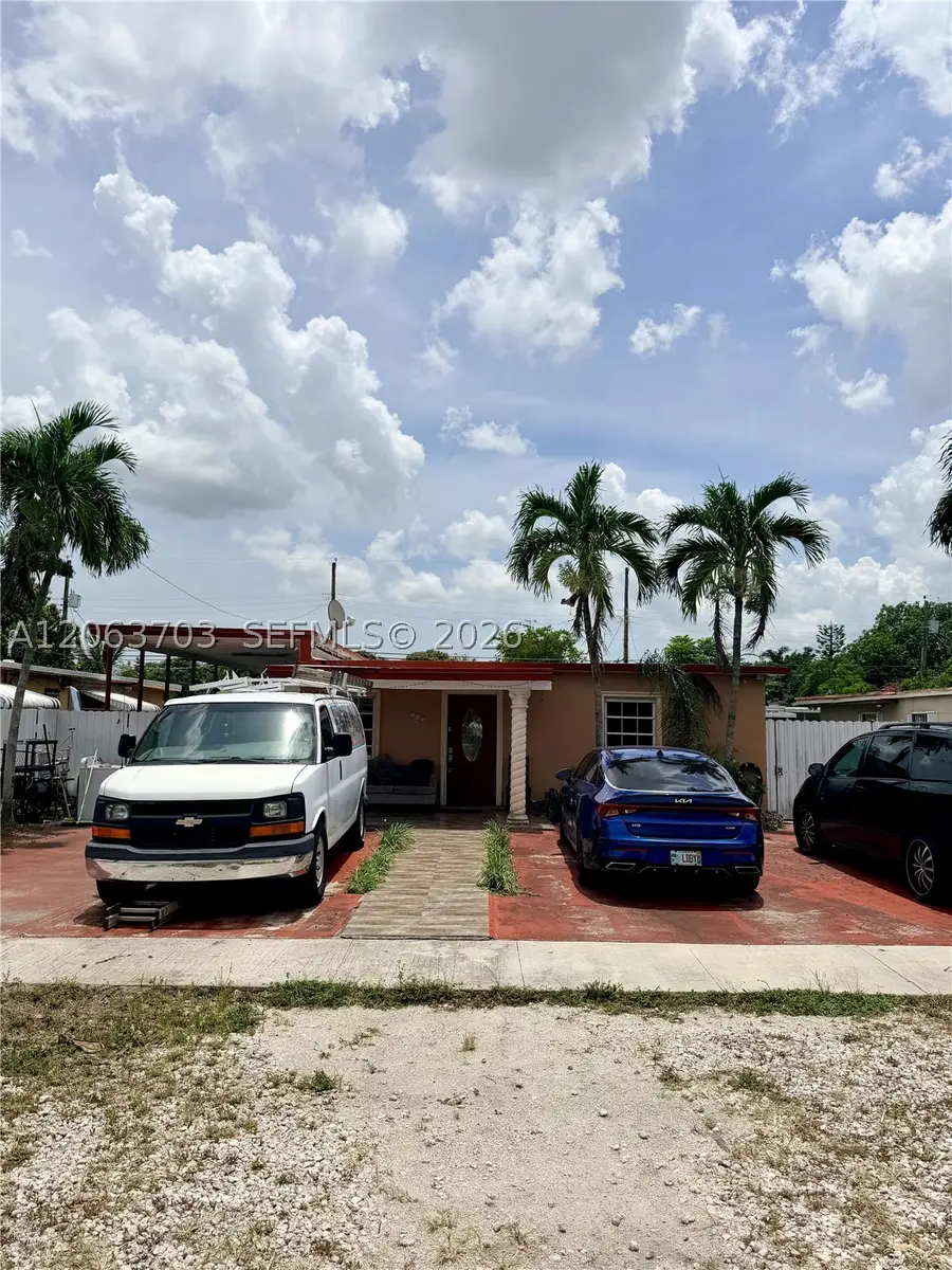 142 E 45th St, Hialeah, FL 33013 - #2