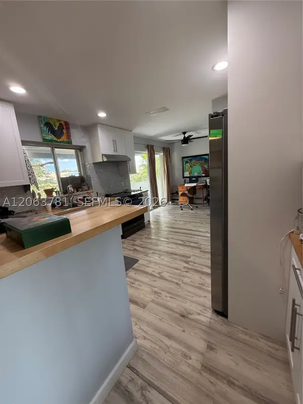 3600 NW 113th Ave, Sunrise, FL 33323