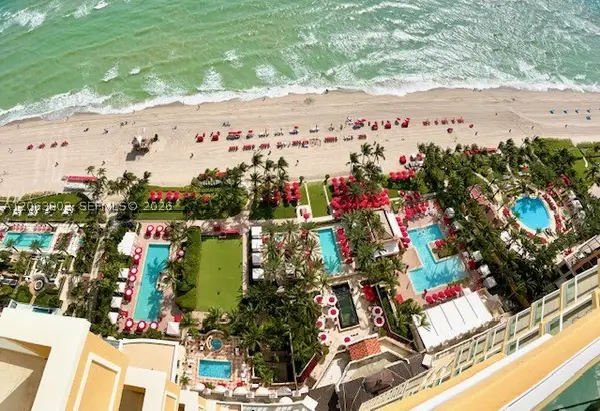 17875 Collins Ave #3206, Sunny Isles Beach, FL 33160