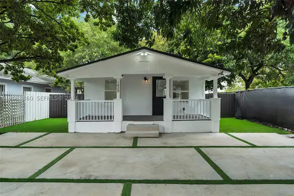 1829 NW 62nd Ter, Miami, FL 33147
