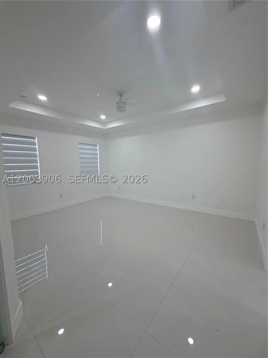 18435 SW 136th Ave, Miami, FL 33177 - #2
