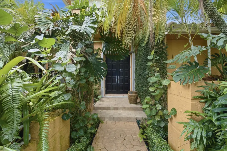 1028 Creekford Dr, Weston, FL 33326 - #2